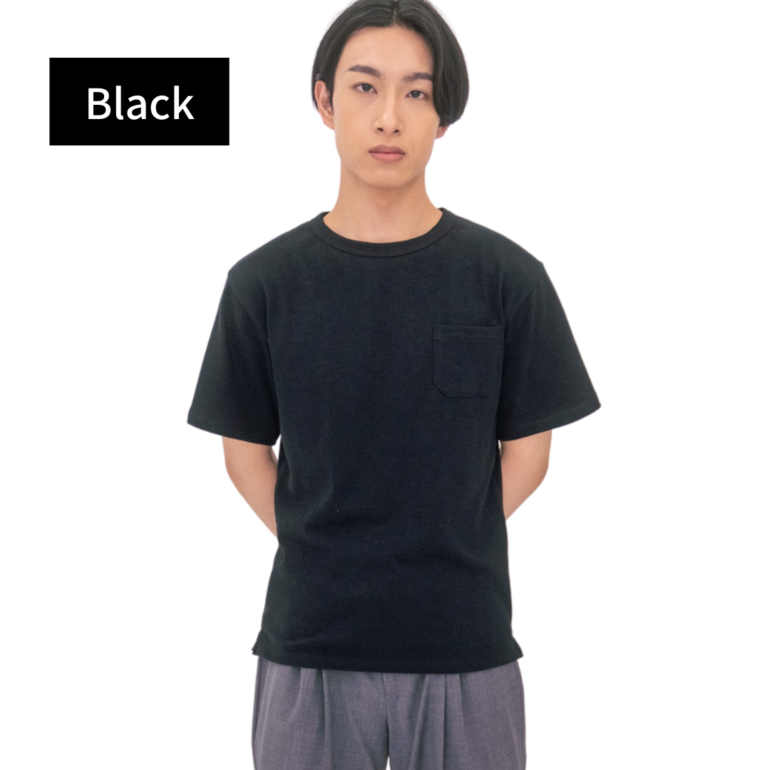 ジャストフィットのcalm Tshirt